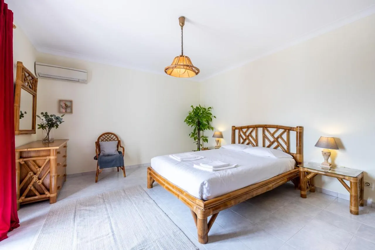 Casa Timor - Perfect Stay For Exploring Lagos & Algarve 0*,  Portugal