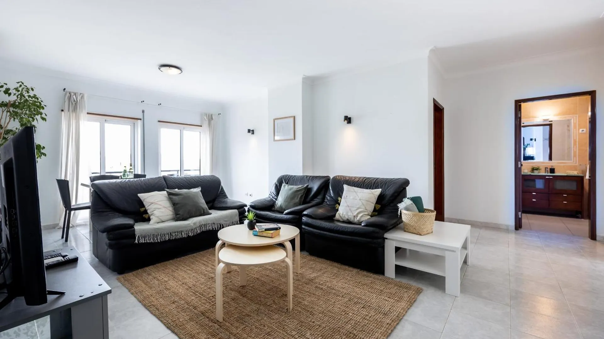 Casa Timor - Perfect Stay For Exploring Lagos & Algarve